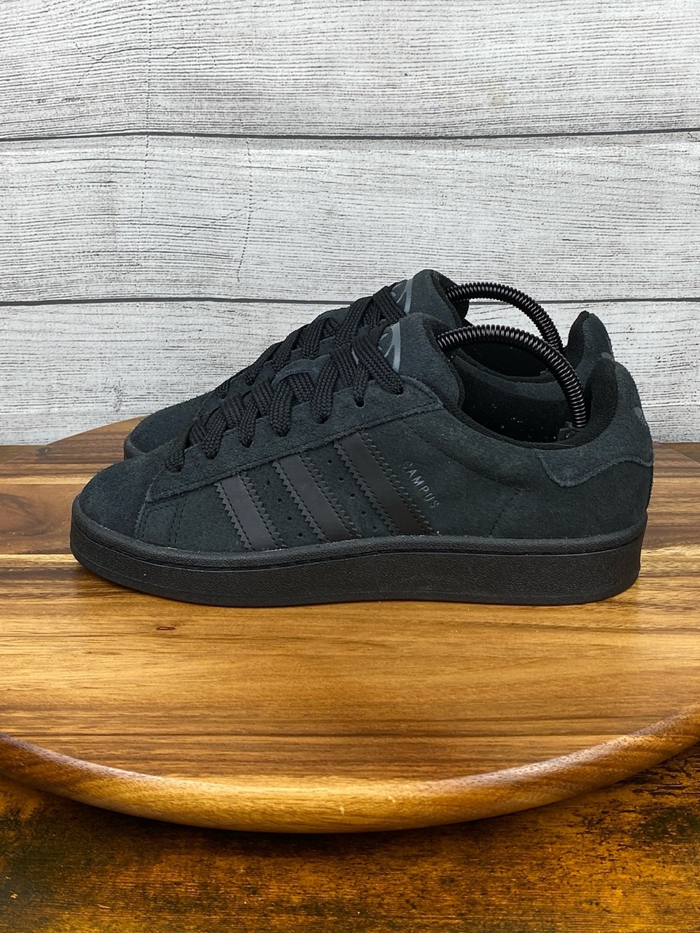 adidas Campus 00s Core Black Sneaker JI4395 Youth Size 6.5 / Women’s Size 8